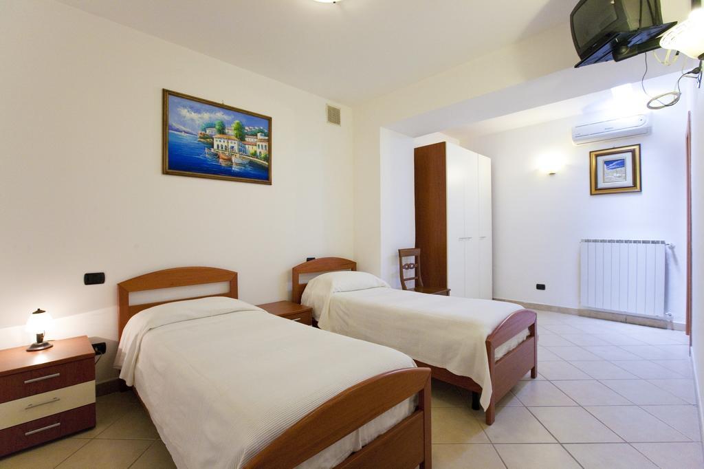 Olga'S Residence Relais Нерано Номер фото