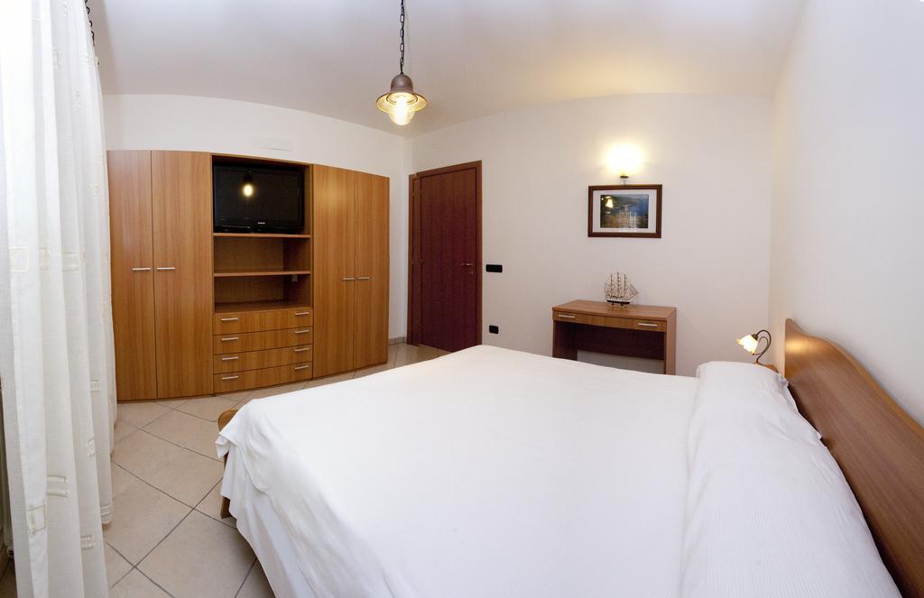 Olga'S Residence Relais Нерано Номер фото